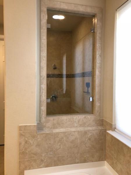 6 Places to Use Glass in Home Décor